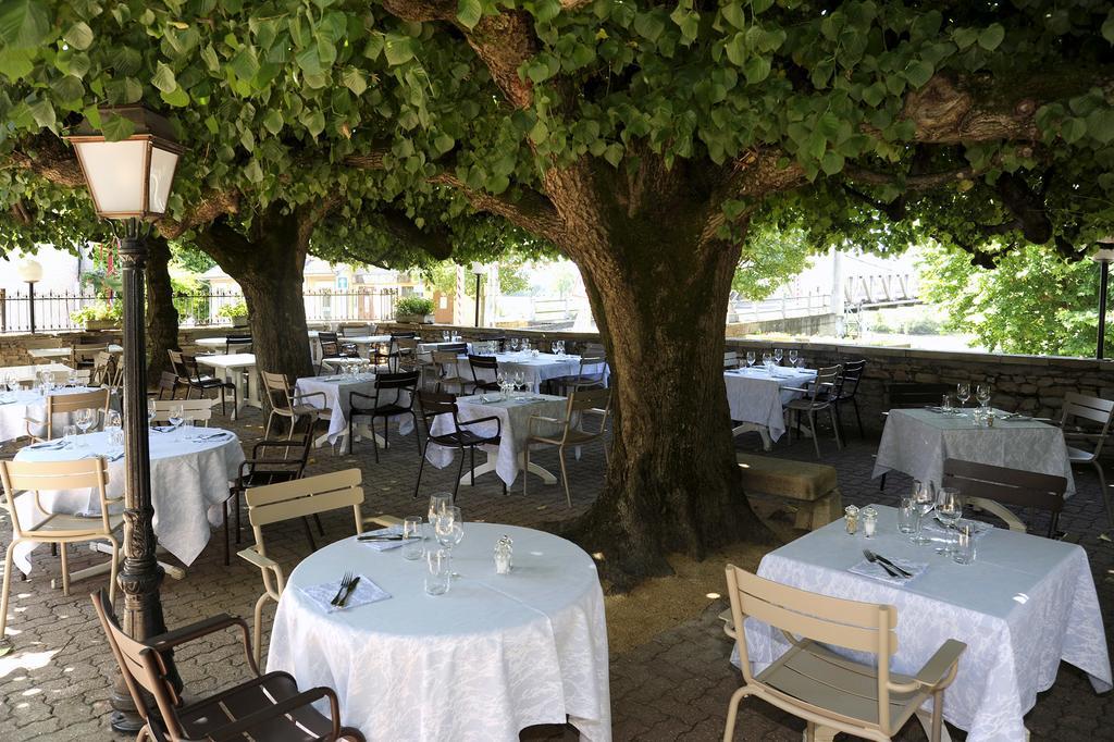 Hotel Restaurant Emile Job Montmerle-sur-Saone Exterior photo